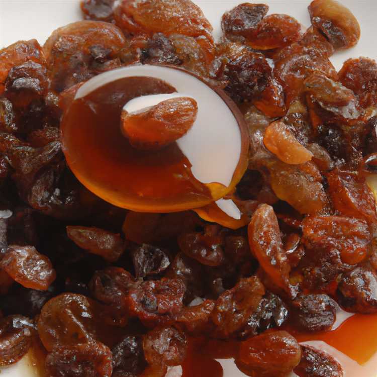 Как использовать изюм с медом в кулинарии