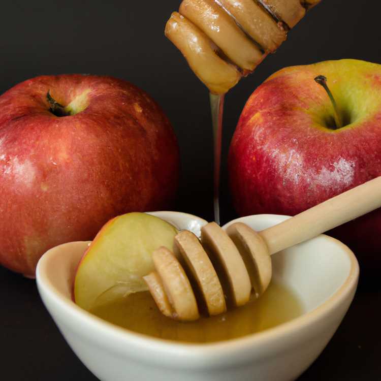 1. Яблоко с медом и орехами