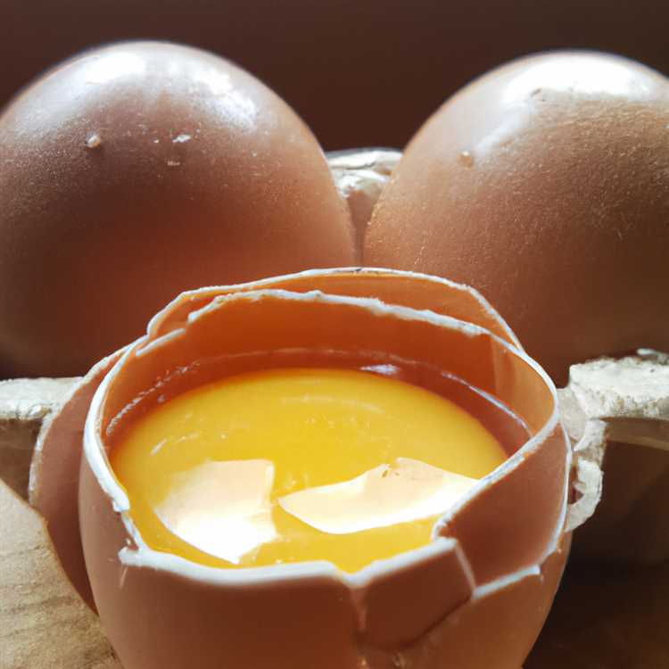3. Клубничный десерт с яйцами и медом