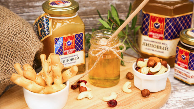 Масло с медом — рецепт, полезные свойства и способы использования