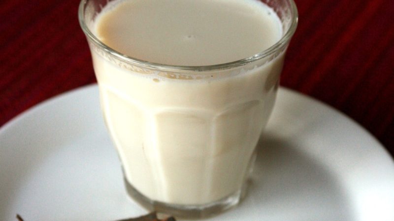 Рецепт молока с медом — лучший способ приготовления в домашних условиях